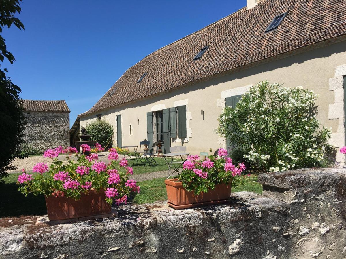 Bed and Breakfast La Ferme Buissonniere Bardou Exteriér fotografie
