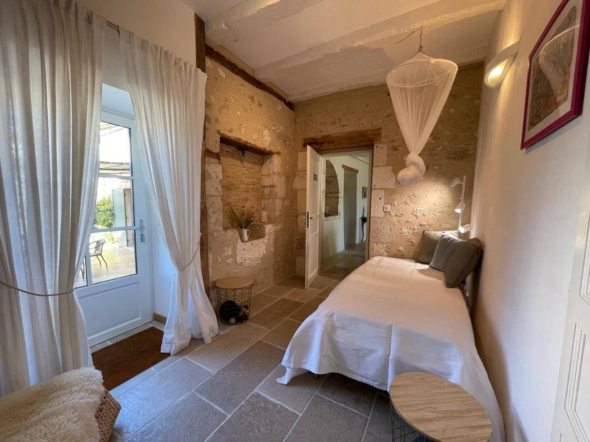Bed and Breakfast La Ferme Buissonniere Bardou Exteriér fotografie