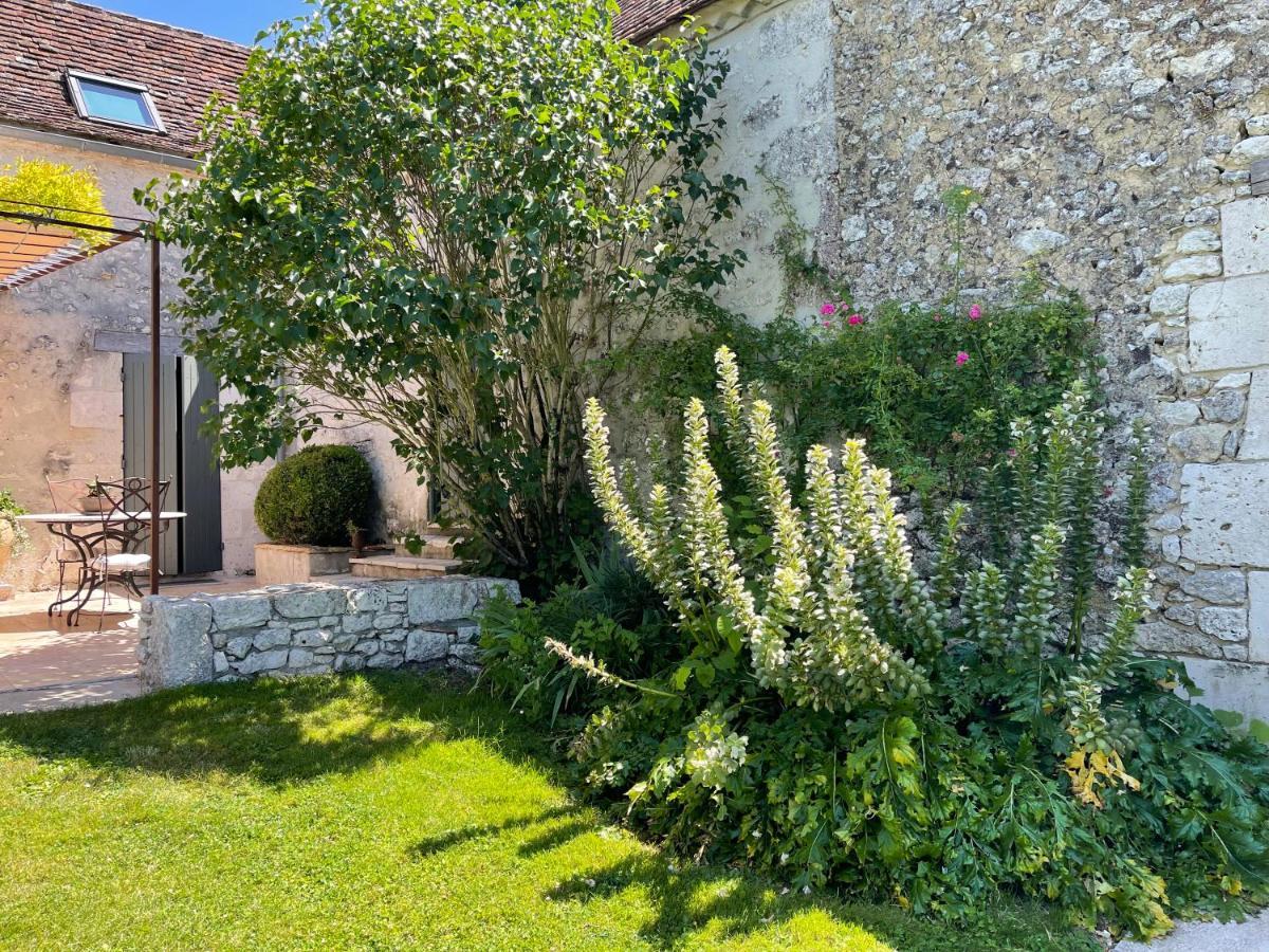 Bed and Breakfast La Ferme Buissonniere Bardou Exteriér fotografie